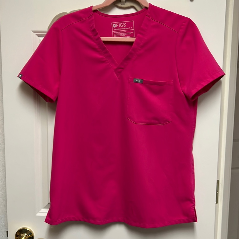 Figs Sonic Pink Catarina Top - Small